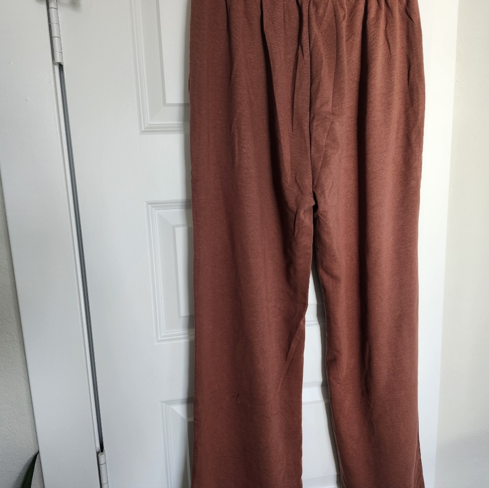 Rust Wide-Leg Pants - Picture 3 of 7
